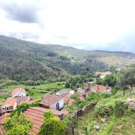 Abrigo Da Serra - Soajo Mountain シャレー *