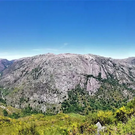 Abrigo Da Serra - Soajo Mountain シャレー *